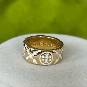 Tory Burch Icon T monogram ring. Gold with White Enamel